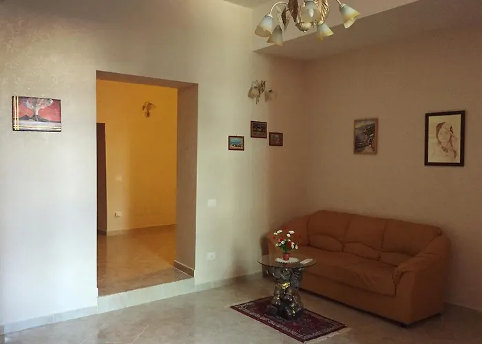 Oda ve Kahvaltı San Gaetano Bed Napoli