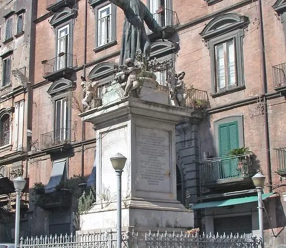 Oda ve Kahvaltı San Gaetano Bed Napoli